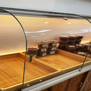 圆弧转角柜柜门定做制冷展示柜挡风弧形玻璃半圆狐玻璃零售圆弧玻