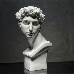 石膏像摆件人物