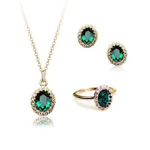 包邮Rigant正品牌韩版时尚百搭祖母绿水晶耳钉项链戒指套装配饰品