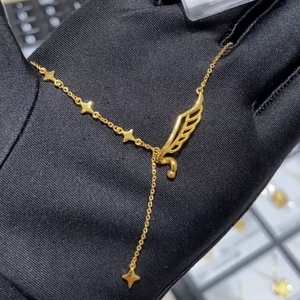 周大福新款足金天使之翼流星项链黄金四芒星项链f232752