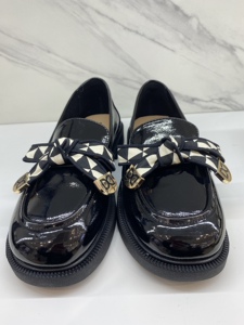 丝柏兰 2022春季新款漆皮单鞋女蝴蝶结套脚圆头英伦风小皮鞋女鞋