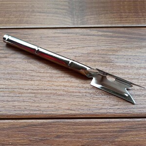 不锈钢菠萝去眼铲全钢削皮器锋利凤梨挖眼器神器去籽三角推扣眼刨