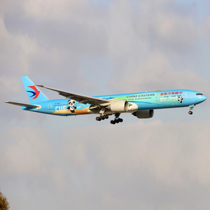 预售 专业版1:200合金客机模型东方航空b777-300er进博会波音飞机