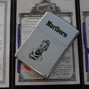 1985年全新zippo万宝路蹲姿牛仔 镀铬拉丝蚀刻填漆