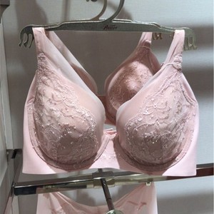 爱慕女士内衣 3/4薄款包容收副乳透气洞洞杯聚拢文胸罩am114221