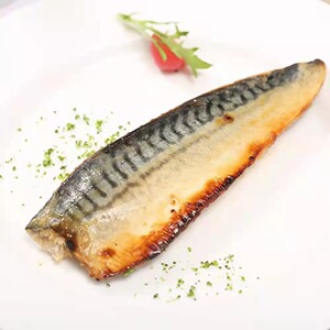 日本寿司料理 冷冻新鲜青花鱼 青花鱼片 烤青花鱼10kg约50片-60片