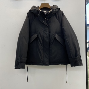 埃文8215933短款时尚加厚白鸭绒保暖羽绒服女士