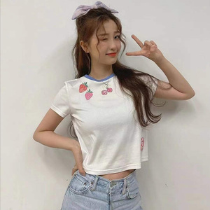 虞书欣明星同款白色刺绣青春气质撞色图案短款t恤少女短袖上衣女