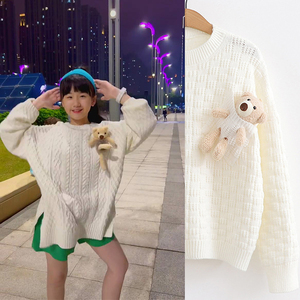 一一丫丫同款同款衣服霸气网红新秋冬季小熊可爱圆领女童炸街毛衣