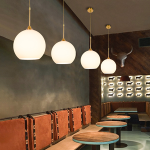 北欧创意餐厅网红理发店简约床头店铺商用奶茶店吧台玻璃圆球吊灯