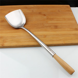 木铲子炒菜的小号