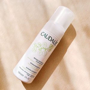 氨基酸型 温和洗面奶 | 欧缇丽caudalie 大葡萄泡沫洁面慕斯150ml