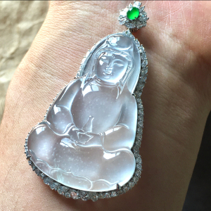 仕玉轩天然a货翡翠玻璃种大观音菩萨镶嵌18k金高货吊坠收藏级精品