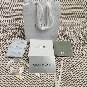 新款迪奥金字dior首饰礼品盒子耳钉手链包装盒项链手镯礼盒手提袋