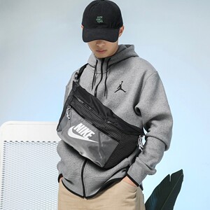 aj奇鞋铺 nike耐克腰包王一博同款单肩挎包格纹3m反光 cv1411-010