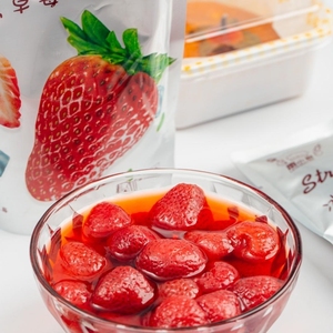 雷小厨丹东特产冰点牛奶草莓400g*4袋(需冷冻保存)