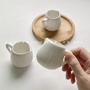 南颜*胖奶盅纯白陶瓷迷你可爱小奶杯咖啡量杯浓缩咖啡盎司杯