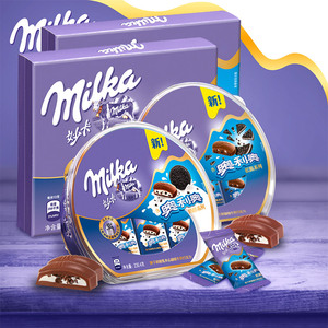 妙卡奥利奥广告女孩 图片合集