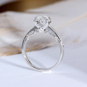 晨诺珠宝 牛头钻戒18k白金牛头钻石戒指四爪戒托定制结婚钻戒