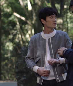 重启镇魂吴邪朱一龙同款男士夹克潮流休闲开衫棒球服秋冬牛仔外套