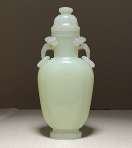 明清玉器 清 和田玉籽料白玉 灵芝耳活环海棠瓶 老和田玉瓶摆件