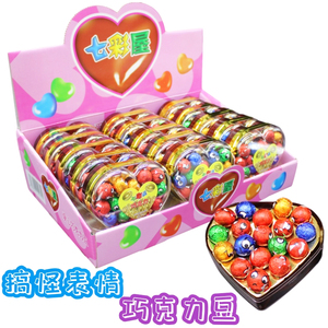 七彩屋爱心巧克力心形盒装足球表情金球情人学生礼物15小盒*50克