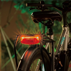 自行车单车山地车尾灯后尾货架安装LED警示灯夜骑装备配件