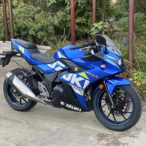 进口铃木gsx250跑车大中小r四缸机车地平线隼小忍者600cc摩托车
