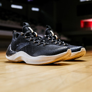 安踏篮球鞋男鞋汤普森kt中国行要疯速决2代低帮运动鞋11841304