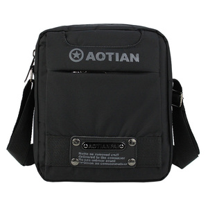 奥天新款男士单肩包休闲商务防水布牛津布尼龙斜挎包背包