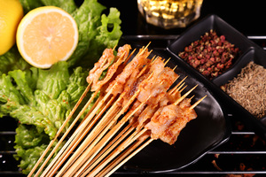 烧烤生鲜冷冻半成品 新鲜铁板猪肉五花肉小串食材3000串包邮