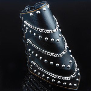 银色圆球铆钉锁链黑色皮质超宽朋克手链男女饰品手镯护腕式大手带