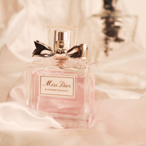 现货dior/迪奥小姐香水粉色花漾甜心女士清新持久淡香50ml