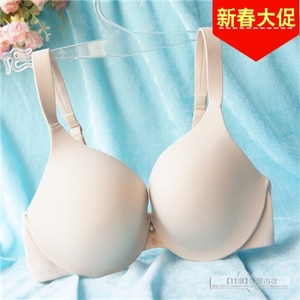 不聚拢欧美无痕薄款大码罩杯宽肩带光面女内衣文胸75e