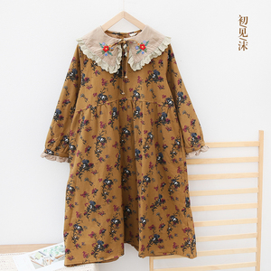 2021 熊姑娘日系甜美绣花娃娃领夹棉加厚小碎花长袖连衣裙690059