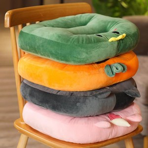 屁垫女提臀学生