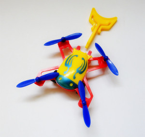 动漫模型周边小型无人机弹射小汽车玩具手办兵人盒蛋扭蛋食玩套装