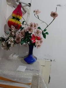 七八十年代老绢花 塑料花束 五支一共 89元 特价优惠处理