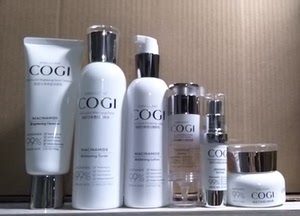 高姿新品99°美白系列专柜试用装开样,原价1004