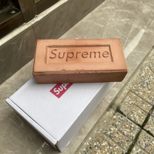 板砖supreme