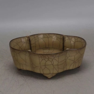 宋代官窑紫口铁足四仞笔洗花盆 做旧高档仿古瓷 古玩古董收藏摆