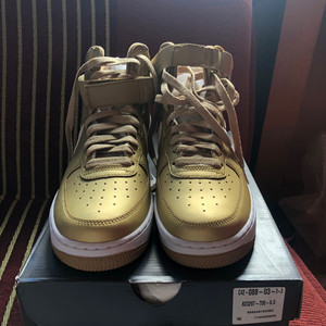 耐克af1qs 高帮金色,闷包断码823297-700_阿里巴巴找货神器