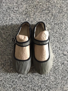 34码七八十年代纯手工千层底女式一带布鞋———整双都是纯手工