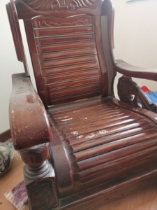单人实木木头沙发,老式家具,免费送,朝阳大望路自取