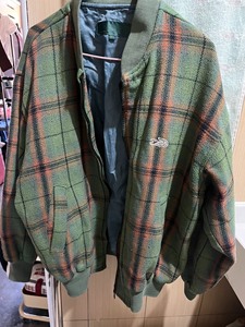 Lacoste 古着外套，春秋外套，绿色格子很复古。做工很好