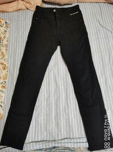 冬天黑色加绒牛仔裤L码，全新，穿到95斤，适合高个子的姐妹哈