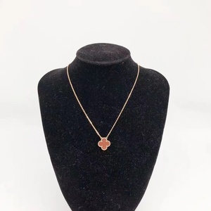 8新]vca 红玉髓 红花项链 中号 au750黄金两环可调节长度