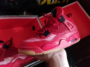 air jordan 4 aj4光棍节漆皮大红 火红 刮刮乐