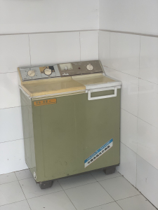 绿皮洗衣机琴岛 夏普老家电 大摆件 已经不能用了 就是作为