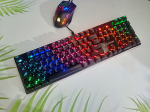 30套双飞燕q820n机械键盘 q50鼠标